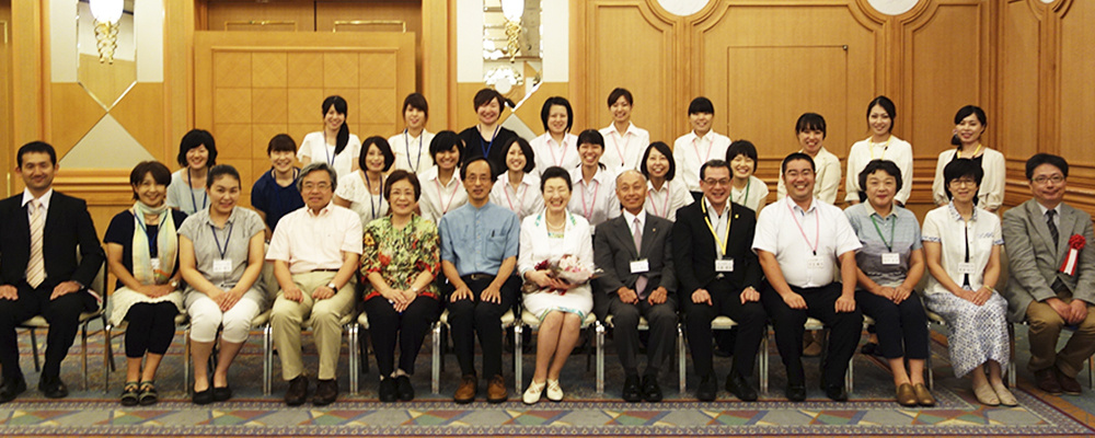 1st1.jpg
